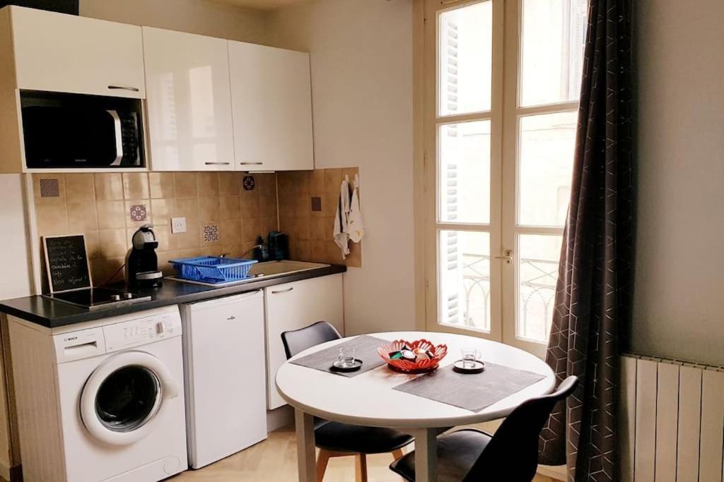 Studio Cosy Au Coeur Du Centre Historique モンペリエ エクステリア 写真